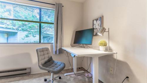 Tranquil Apt 2 King Suites Pet Friendly near DT Bellevue - Foto 2