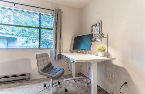 Tranquil Apt 2 King Suites Pet Friendly near DT Bellevue - Foto 2