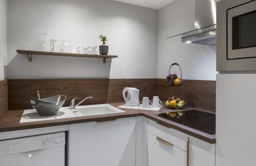 Warwick Reine Astrid - Lyon - Foto 23