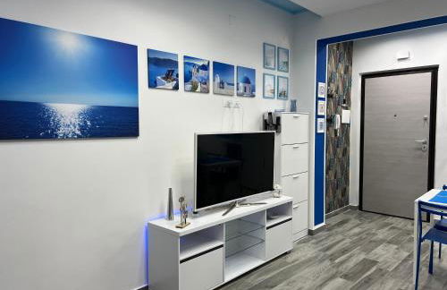 Blue House - Photo 3