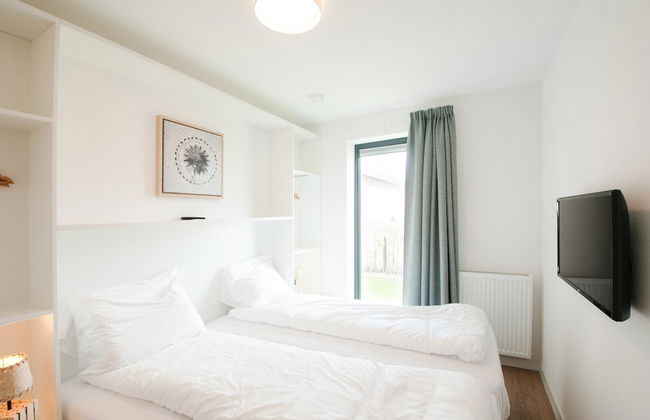 Villa Oesterdam Sleeps 10 Persons - Photo 3