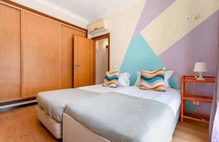 Bright 3BDR House with Pool by Lovelystay - Foto 4