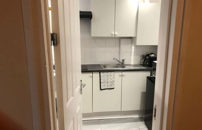 Onsite Cosy Practical Studio - in a Quite Area - Foto 6