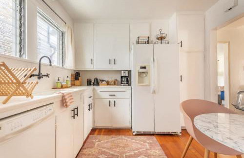 Charming 1920s Hermosa Bungalow Steps from The Strand - Foto 16