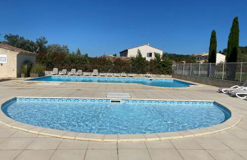 Au pied des Alpilles - Foto 1