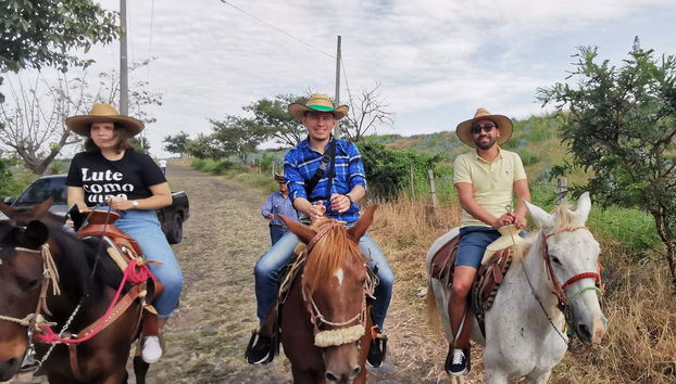 Horseback Riding in Tequila & Distillery Visit with Tasting - Foto 2