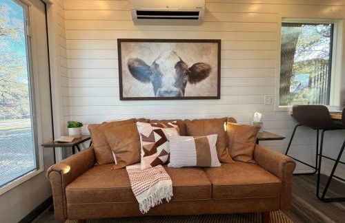 NEW The Flagship 2 Story Container Home - Foto 9