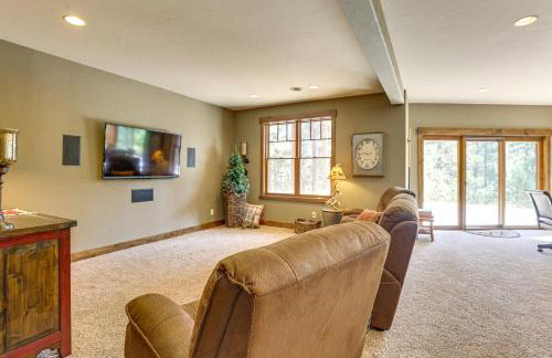 Furnished Decks & Game Room: Sturgis Rally Cabin - Foto 29