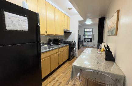 Charming 2BR in Harlem, Steps from Central Park! - Foto 9