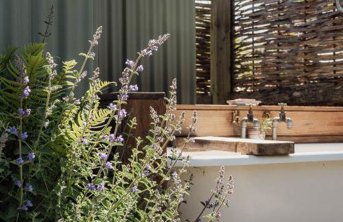 Hurdlemakers Hut - Photo 13