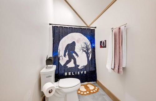 Nantahala Forest Cabin with Fire Pits and Hot Tub! - Foto 28