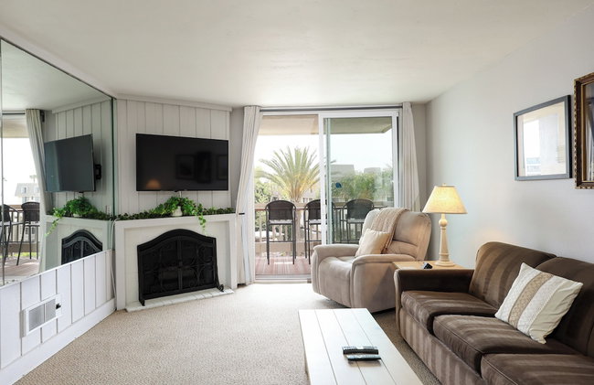 Oceanside Beach Condos - Photo 65