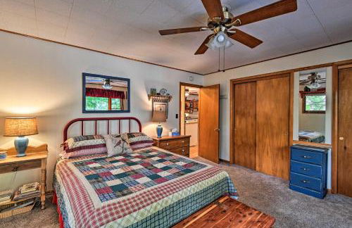 Quiet Retreat on Lake with Kayaks, Boats and Bikes! - Foto 13