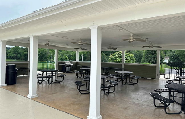 Birdie's Bliss 2BR Condo Sleeps 6! - Photo 32