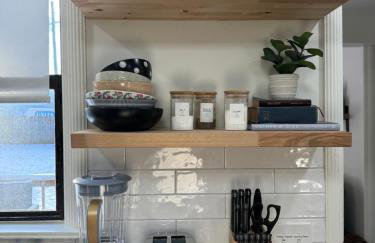 Next to Expo, 5 beds, Hot-tub, corn hole, pets! - Foto 56