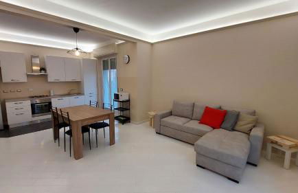 Redipuglia 76 vicino a ospedale e spiaggia - Foto 11