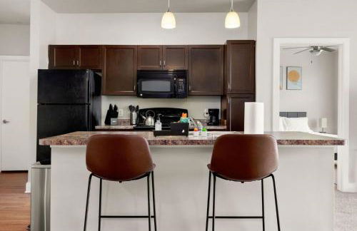 The Selena: Riverwalk Loft - Foto 9