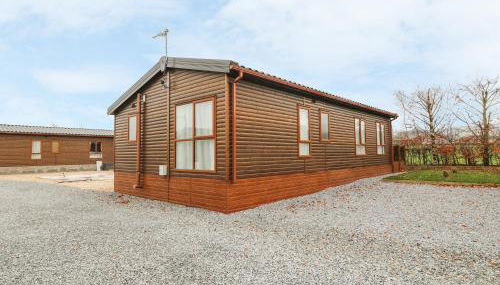 Avonal Lodge 24 - Photo 2