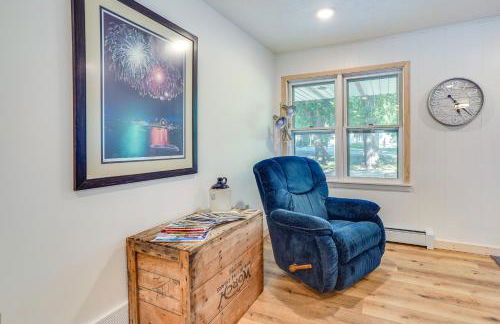 Waterfront Spirit Lake Vacation Rental with Dock! - Foto 5