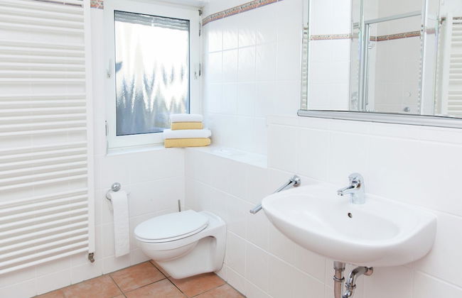 Spacious Holiday Home in Haserich near Lake - Foto 24