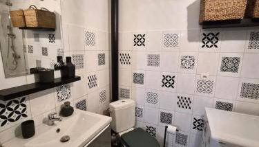 T3 hypercentre de Longwy accès direct gare et bus - Foto 2