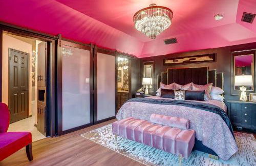 Girly+Godly+Gritty+Graceful+Pool+Pink+VeryPlayful - Foto 61