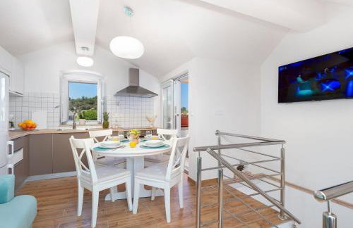 Holiday home krika -Three Bedroom Home with heated Pool and Jacuzzi - Foto 22