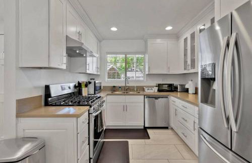 New cheerful villa, Pool, Spa, Mini Golf, Game room, Fire pit next to Disneyland - Foto 55