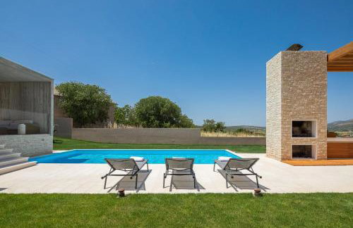 Luxury Villa Silence with Heated Pool - Photo 43