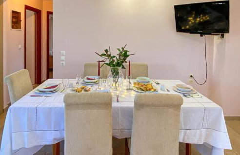 Gorgeous Home In Lakkopetra With Wifi - Foto 15