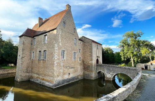 Château de la Mothe de Vicq - Allier, à proximité de Vichy - Foto 32