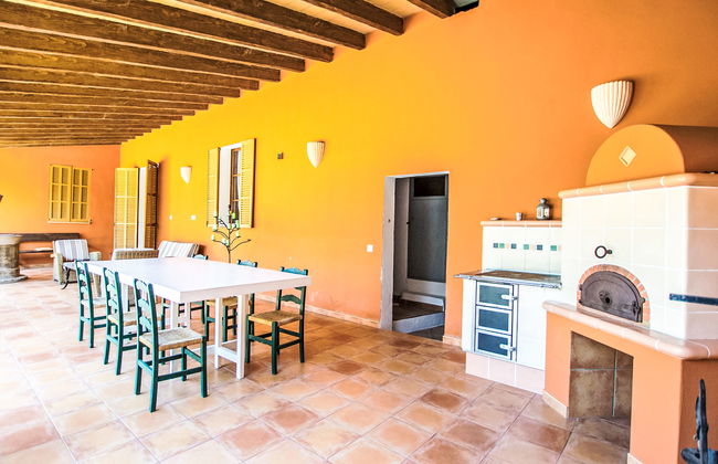 5 bedroom House in Maria de la Salut with private pool and garden - Photo 3