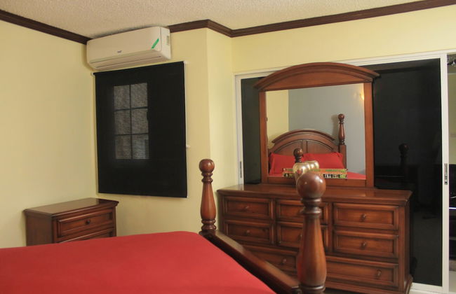 Marley Manor - Foto 9