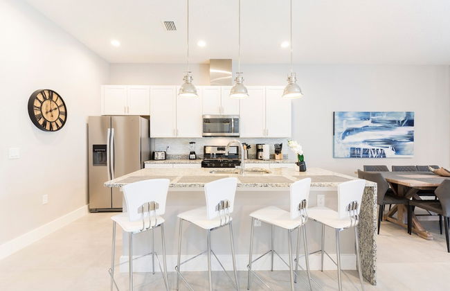 5 BR 6 BA Villa 5min Disneyworld BBQ Grill - Foto 10