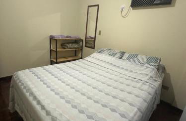 Apartamento 2 quartos, 5 pessoas, garagem, portaria e Wi-Fi - Foto 17