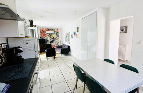 Le Cottage Bien-Etre Jacuzzi Piscine Chauffée Privée du Tarn entre Toulouse et Albi & Les Cottages du Tarn - Foto 15