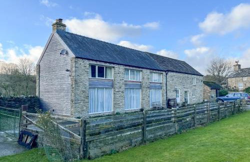 The Old Barn - Photo 2