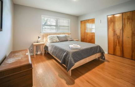 Spacious 3-BR Retreat Near Louisville Attractions - Photo 2