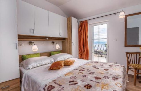 Cozy Home In Cres With House A Panoramic View - Foto 38