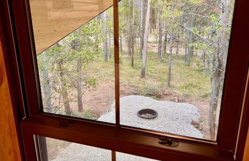 Brand NEW Cabin in the pines - Foto 24