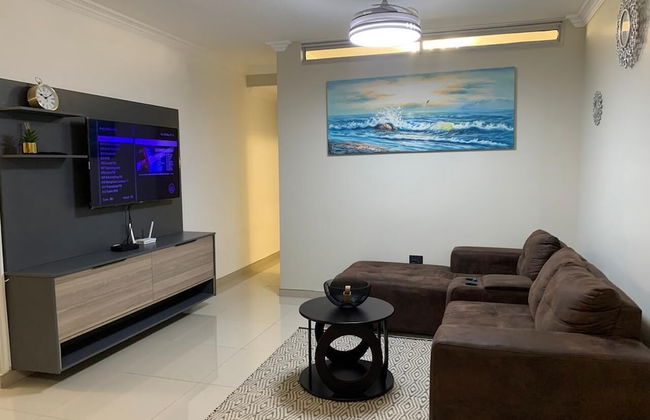 A Two-bedroom Holiday Apartment, at the Heart of South Beach Durban - Foto 20