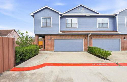 O18A Spacious 3BR Sleeps 10 Two Living Areas Houston - Foto 39