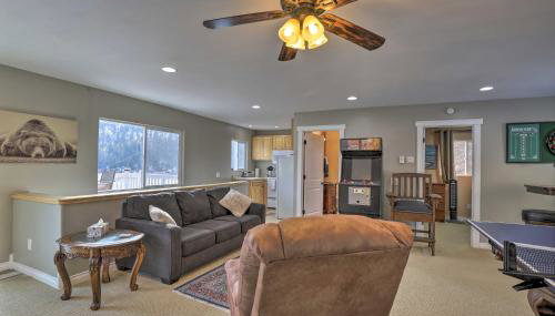 Lake Loon Hillside Cottage with Private Deck! - Foto 5