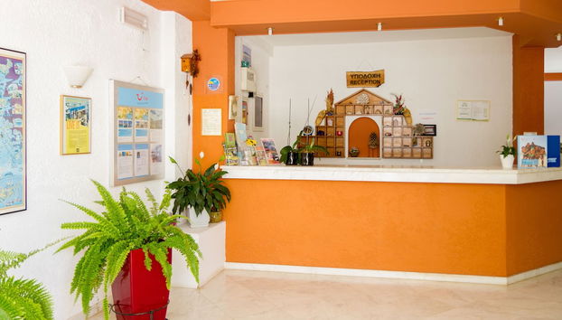 Ideal Hotel - Foto 2, Reception