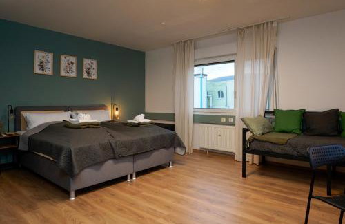 Große, gemütliche 4-Zimmer-Ferienwohnung mit guter Verkehrsanbindung im Süden von Heidelberg - Photo 42