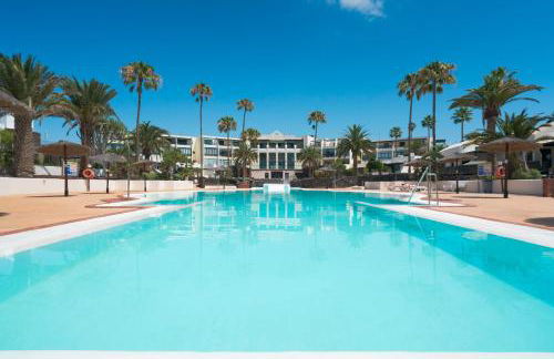 Villa Irene Lanzarote en Costa Teguise en complejo con piscina comunal - Foto 2
