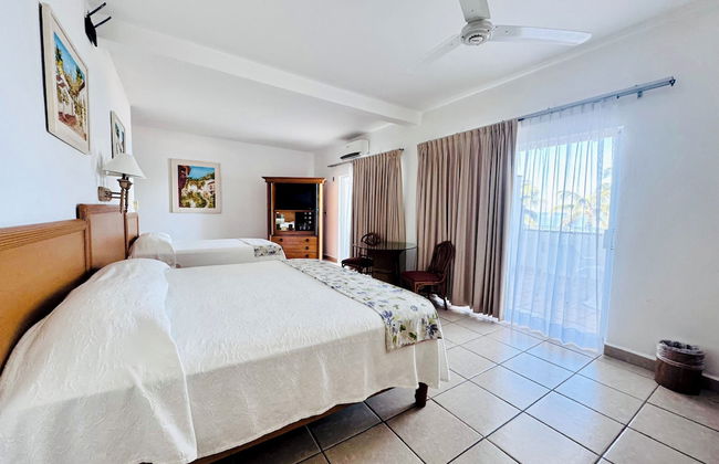 Hotel Tropicana - Near Olas Altas Street - Foto 1