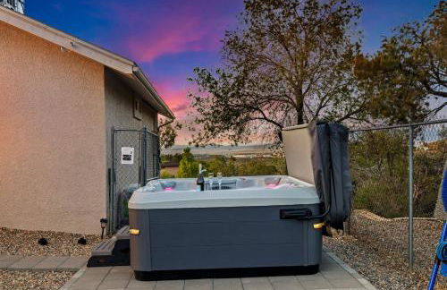 Lynx Lake Lux 6-BR HouseSleeps 22Hot TubGame Rm - Foto 105