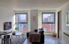 Modern High-Rise 1BR, Panoramic City Views - Foto 8