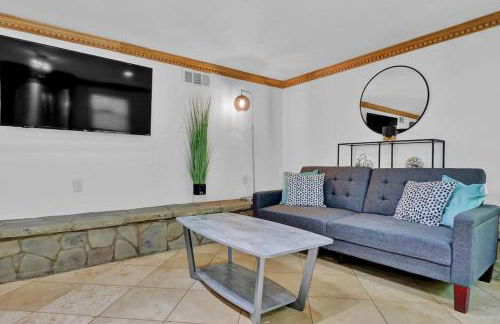 Big 6BR,4BA Home w 10-Car Parking for CrewsGrps - Foto 85